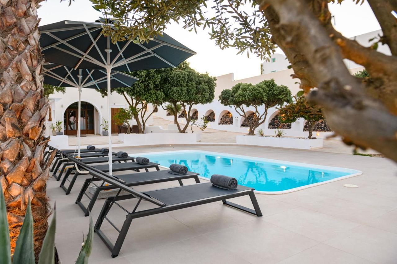 Grand Villa Santorini إيميروفيغلي المظهر الخارجي الصورة