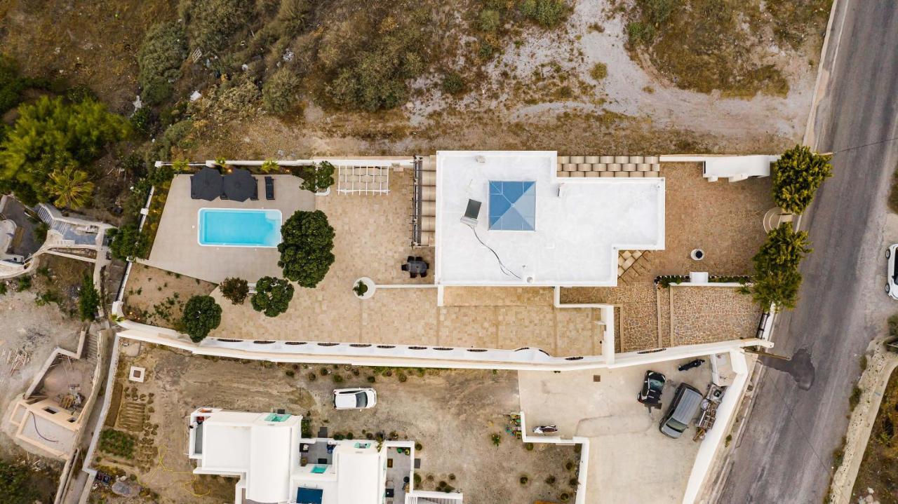 Grand Villa Santorini إيميروفيغلي المظهر الخارجي الصورة